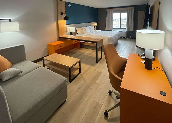Comfort Hotel 4*
