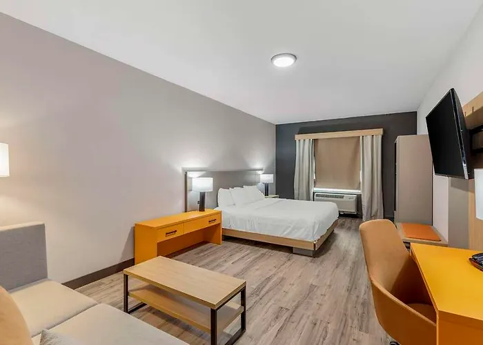 Comfort Hotel 4*